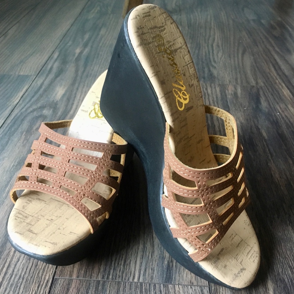 Classic Platform Sandals